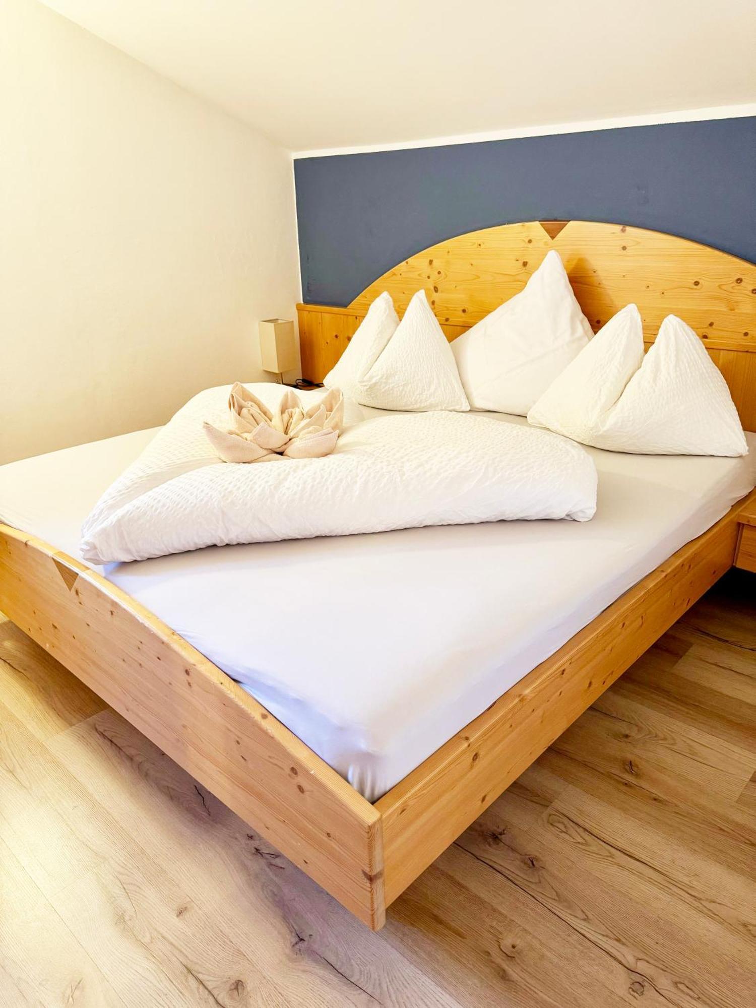 Hotel Residence Mavie Lagundo Kültér fotó