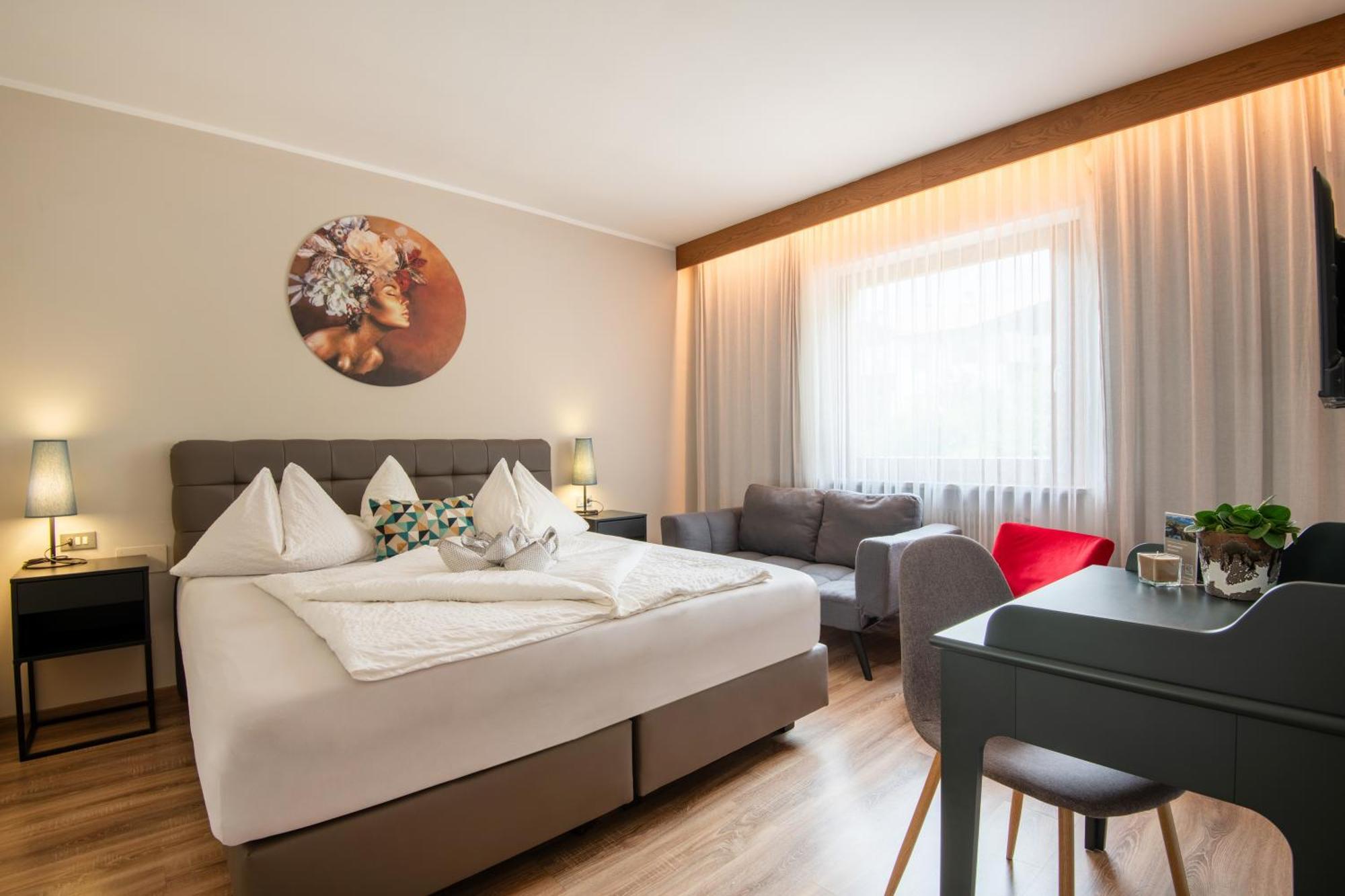 Hotel Residence Mavie Lagundo Kültér fotó